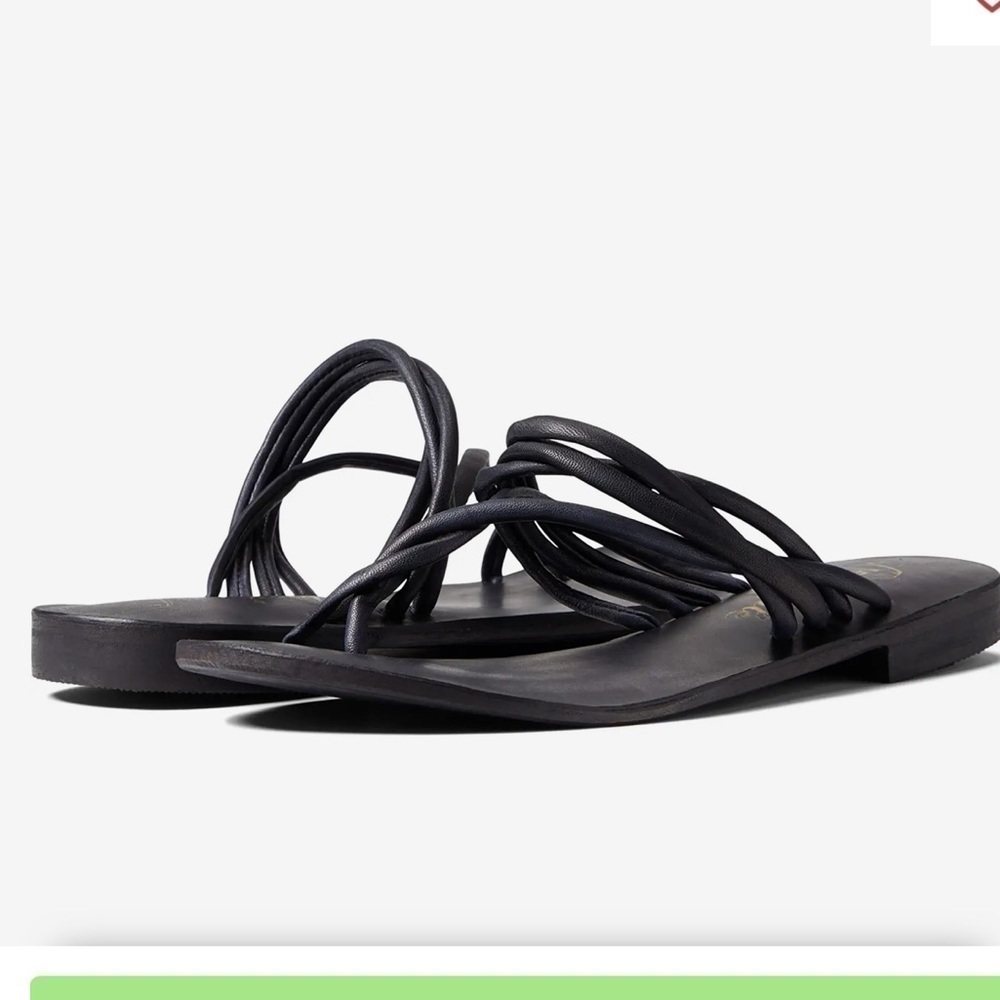 Free People Kayla Soft strappy slip on black sandals Sz 37โ US 6.5